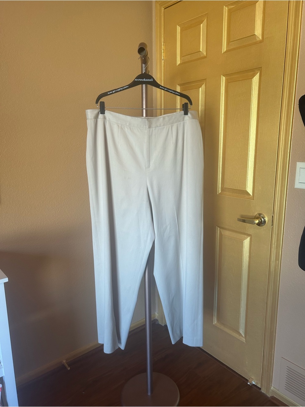 Linda Allard for Ellen Tracy pants size 20